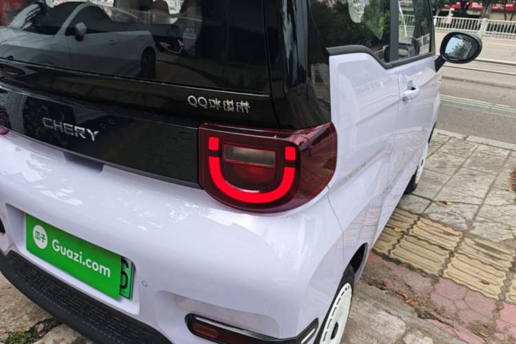Used Chery QQ Ice Cream 2025 Model 205km Sundae Edition Right Rear Taillight