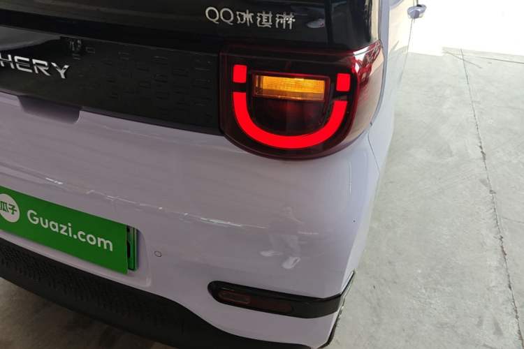 Used Chery QQ Ice Cream 2025 155km Sundae Edition Right Rear Taillight
