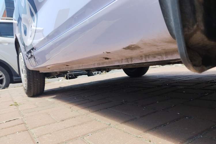 Used Chery QQ Ice Cream 2025 205km Qi Energy Version Right Side Sill