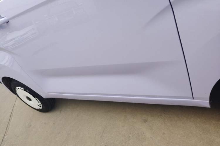 Used Chery QQ Ice Cream 2025 205km Qi Energy Version Right Side Sill