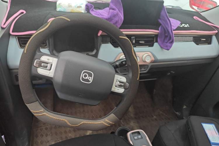 Used Chery QQ Ice Cream 2025 205km Qi Energy Version Steering Wheel