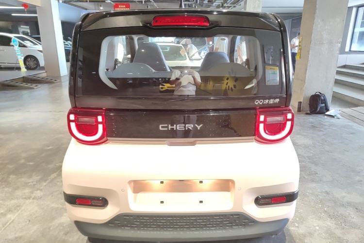 Used Chery QQ Ice Cream 2025 Model 205km Sundae Edition Rear