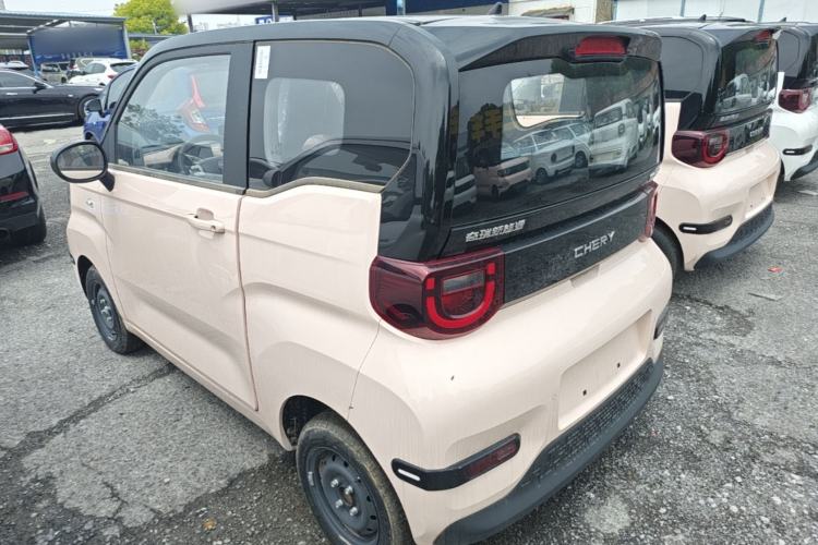 Used Chery QQ Ice Cream 2025 205km Qi Energy Version Rear Left 45 Deg