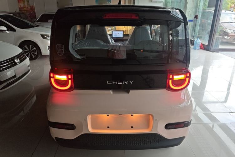 Used Chery QQ Ice Cream 2025 205km Qi Energy Version Rear
