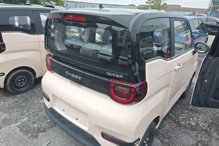 Used Chery QQ Ice Cream 2025 205km Qi Energy Version Rear Right 45 Deg