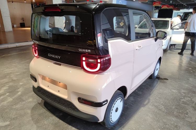 Used Chery QQ Ice Cream 2025 Model 205km Sundae Edition Rear Right 45 Deg