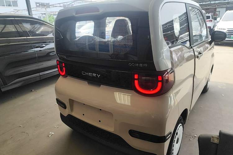 Used Chery QQ Ice Cream 2025 205km Qi Energy Version Rear Right 45 Deg