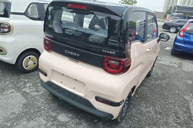Used Chery QQ Ice Cream 2025 205km Qi Energy Version Rear Right 45 Deg