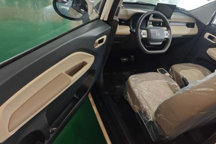 Used Chery QQ Ice Cream 2025 205km Qi Energy Version Driver Seat