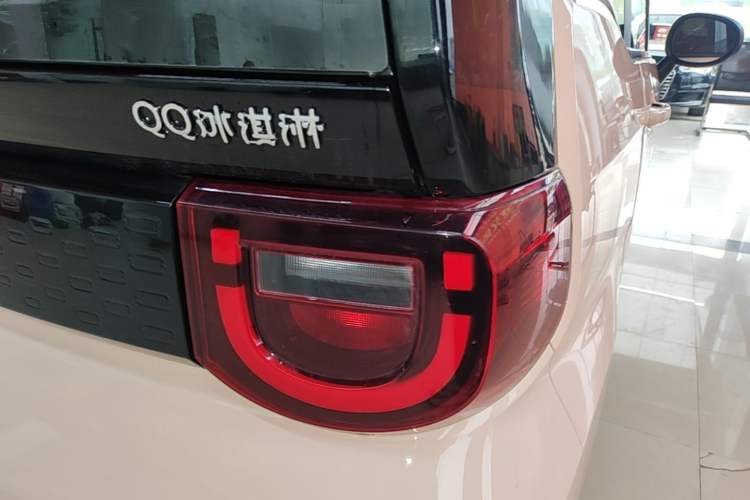 Used Chery QQ Ice Cream 2025 205km Qi Energy Version Right Rear Taillight