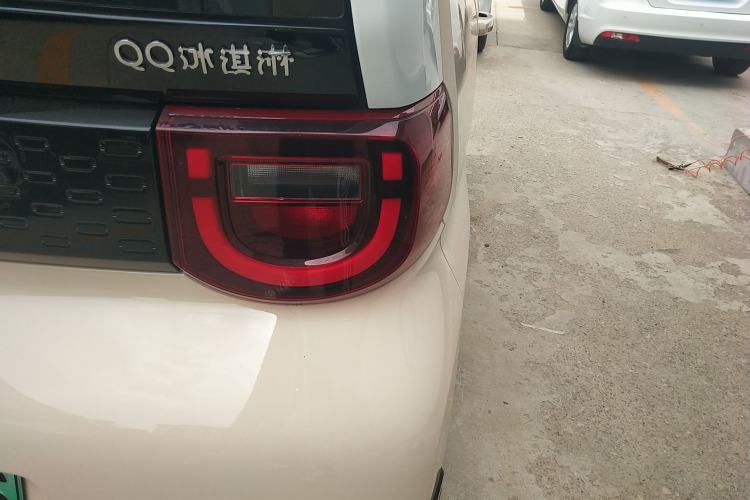 Used Chery QQ Ice Cream 2025 205km Qi Energy Version Right Rear Taillight