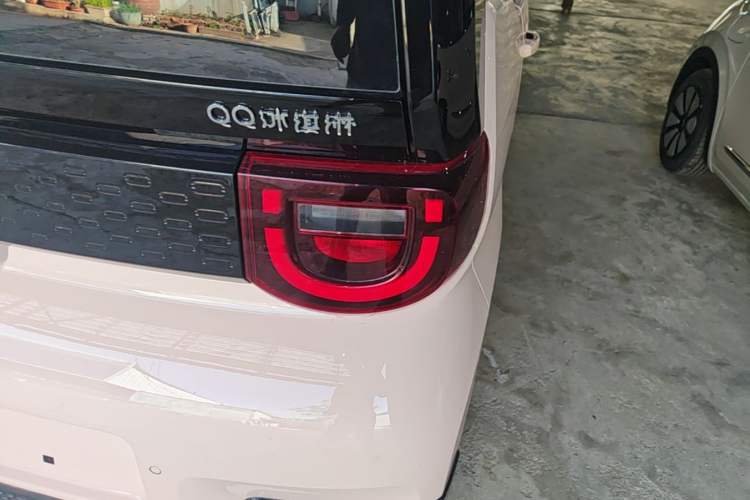Used Chery QQ Ice Cream 2025 205km Qi Energy Version Right Rear Taillight
