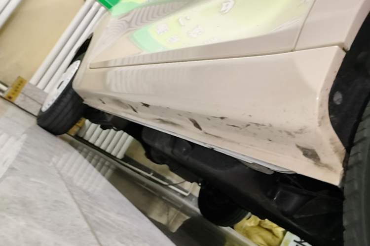 Used Chery QQ Ice Cream 2025 155km Sundae Edition Right Side Sill