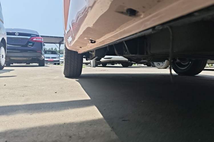 Used Chery QQ Ice Cream 2025 205km Qi Energy Version Right Side Sill