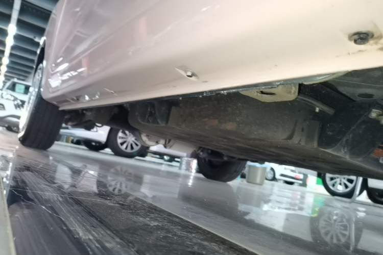 Used Chery QQ Ice Cream 2025 205km Qi Energy Version Right Side Sill
