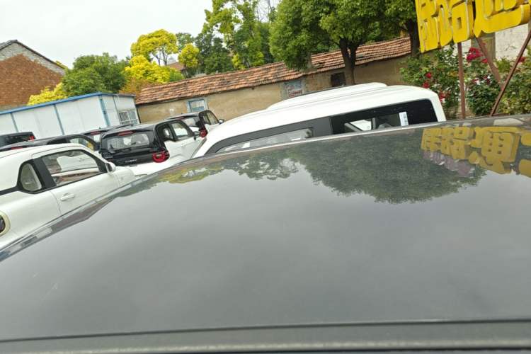 Used Chery QQ Ice Cream 2025 205km Qi Energy Version Roof