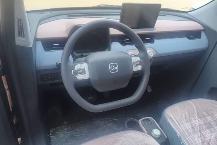 Used Chery QQ Ice Cream 2025 205km Qi Energy Version Steering Wheel