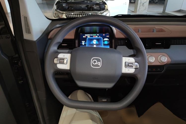 Used Chery QQ Ice Cream 2025 Model 205km Sundae Edition Steering Wheel