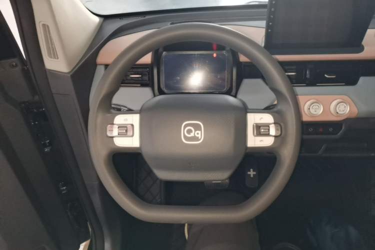 Used Chery QQ Ice Cream 2025 205km Qi Energy Version Steering Wheel