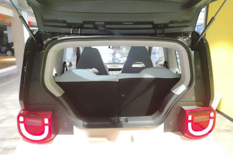 Used Chery QQ Ice Cream 2025 Model 205km Sundae Edition Trunk