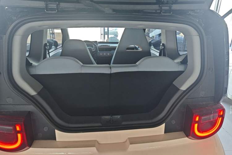 Used Chery QQ Ice Cream 2025 155km Sundae Edition Trunk