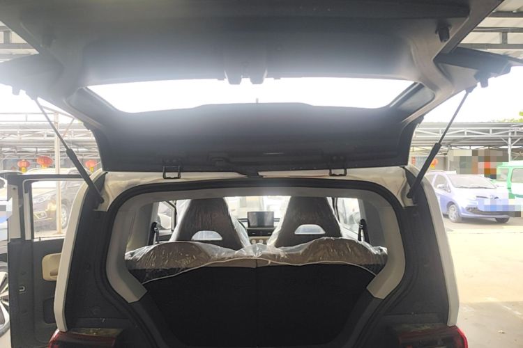 Used Chery QQ Ice Cream 2025 205km Qi Energy Version Trunk