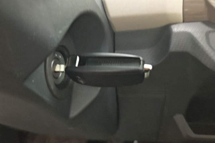 Used Chery QQ Ice Cream 2025 Model 205km Sundae Edition Vehicle Key