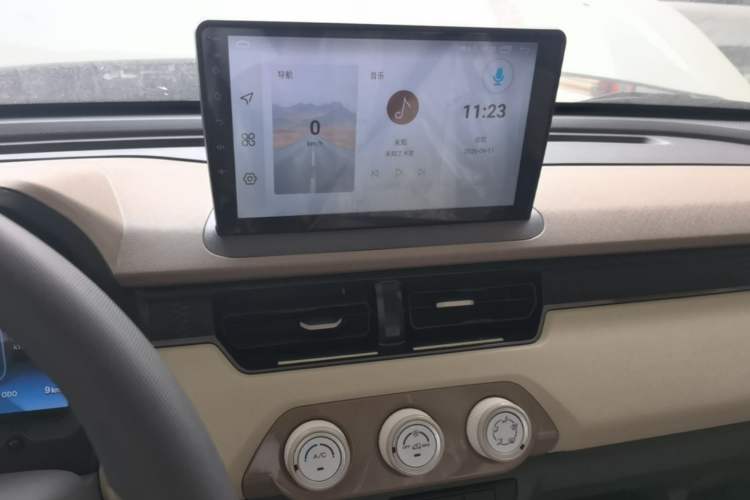 Used Chery QQ Ice Cream 2025 205km Qi Energy Version Audio And AC Panel