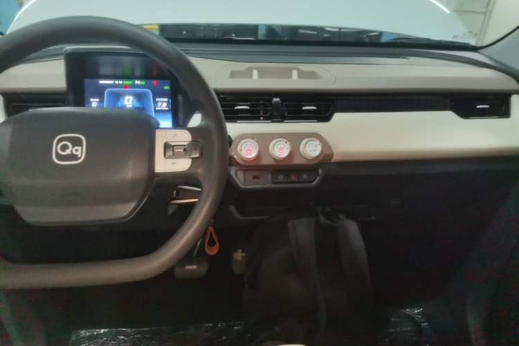 Used Chery QQ Ice Cream 2025 155km Sundae Edition Audio And AC Panel