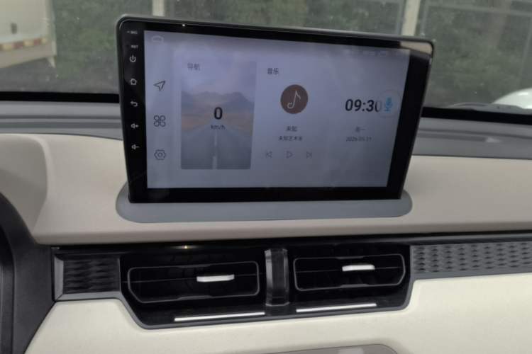 Used Chery QQ Ice Cream 2025 205km Qi Energy Version Audio And AC Panel