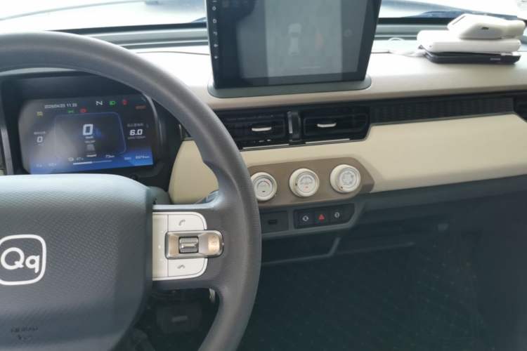 Used Chery QQ Ice Cream 2025 155km Sundae Edition Audio And AC Panel