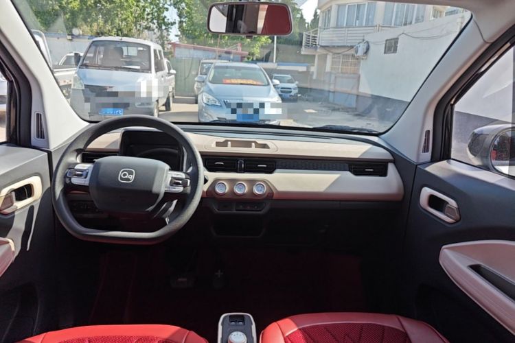 Used Chery QQ Ice Cream 2025 155km Sundae Edition Center Console