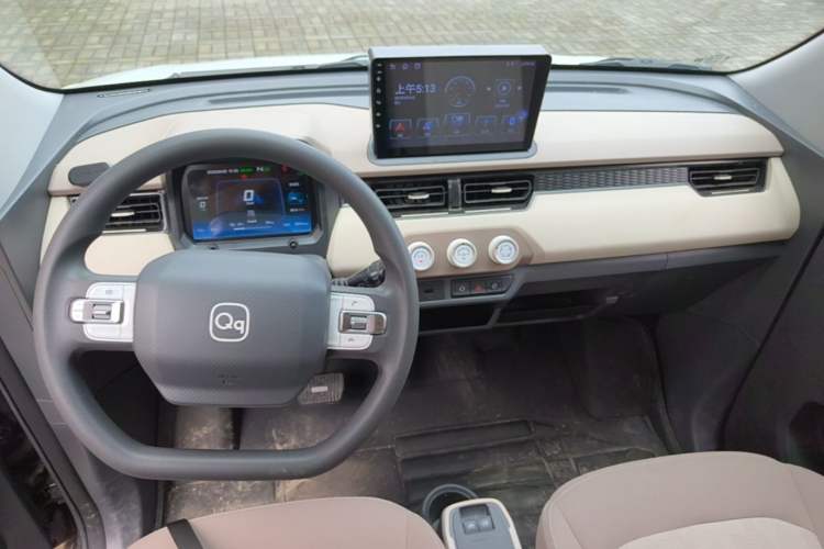 Used Chery QQ Ice Cream 2025 155km Sundae Edition Center Console