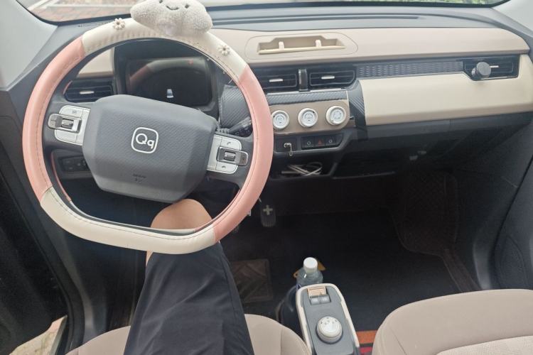 Used Chery QQ Ice Cream 2025 155km Sundae Edition Center Console