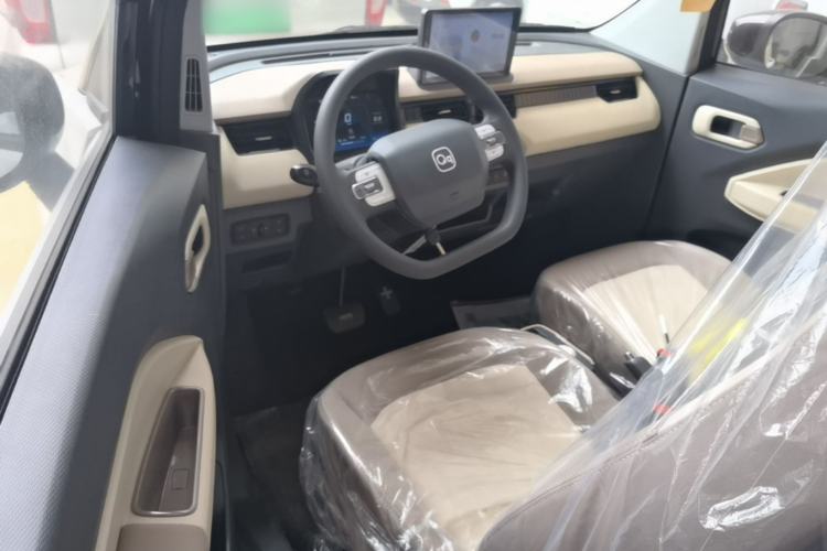 Used Chery QQ Ice Cream 2025 205km Qi Energy Version Driver Seat