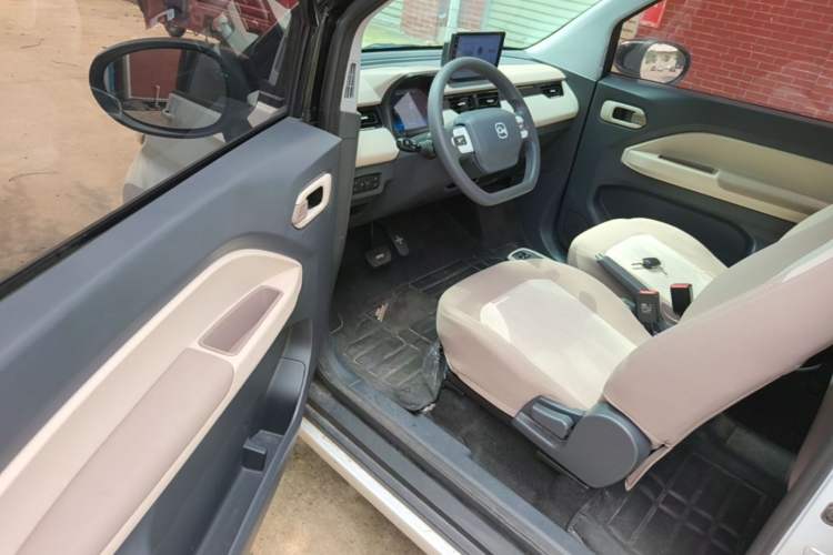 Used Chery QQ Ice Cream 2025 205km Qi Energy Version Driver Seat