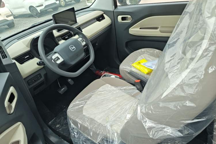 Used Chery QQ Ice Cream 2025 205km Qi Energy Version Driver Seat