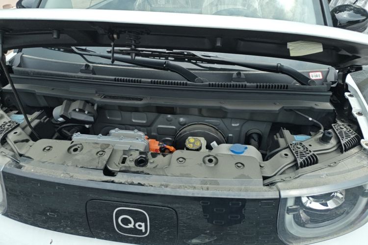 Used Chery QQ Ice Cream 2025 205km Qi Energy Version Engine Bay