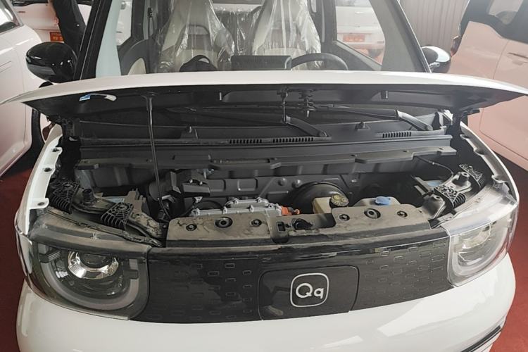 Used Chery QQ Ice Cream 2025 205km Qi Energy Version Engine Bay