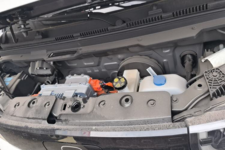 Used Chery QQ Ice Cream 2025 205km Qi Energy Version Engine Bay