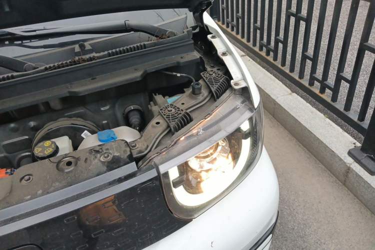 Used Chery QQ Ice Cream 2025 155km Sundae Edition Engine Bay Left