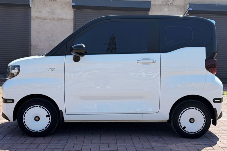 Used Chery QQ Ice Cream 2025 205km Qi Energy Version Exterior 5