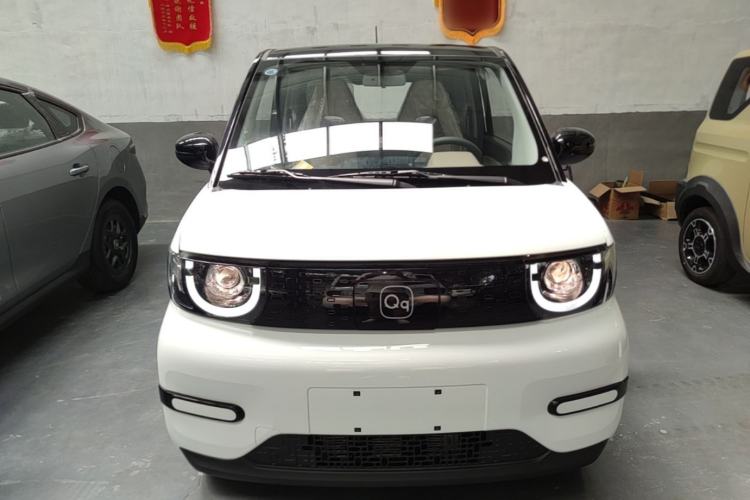 Used Chery QQ Ice Cream 2025 205km Qi Energy Version Front