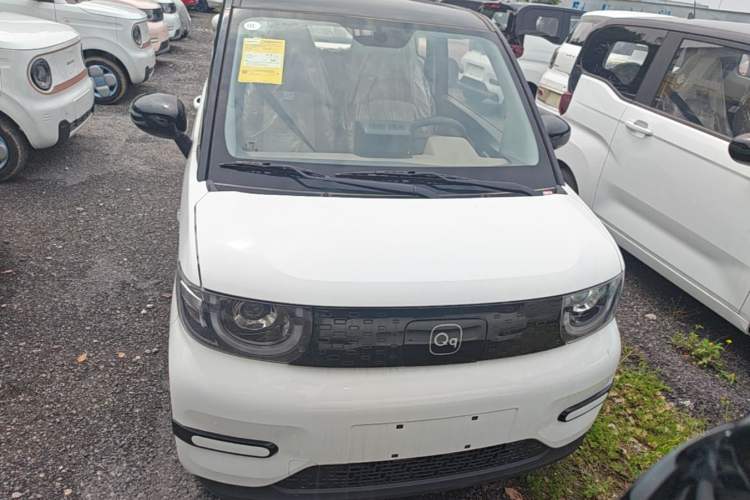 Used Chery QQ Ice Cream 2025 205km Qi Energy Version Front