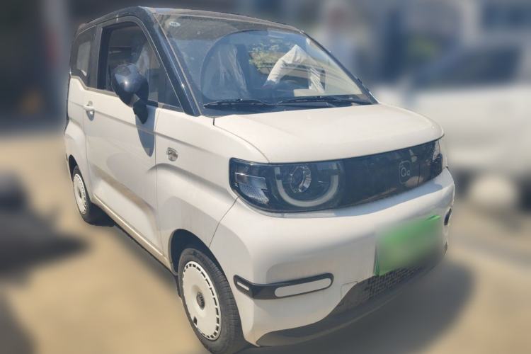 Used Chery QQ Ice Cream 2025 Model 205km Sundae Edition Front Right 45 Deg