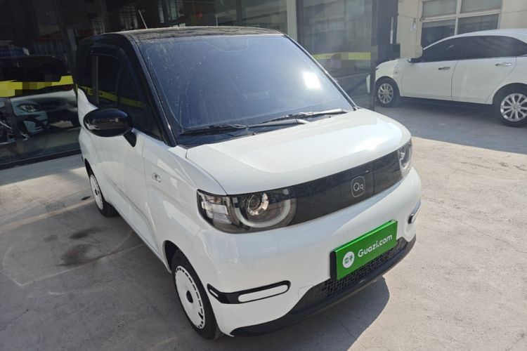 Used Chery QQ Ice Cream 2025 205km Qi Energy Version Front Right 45 Deg