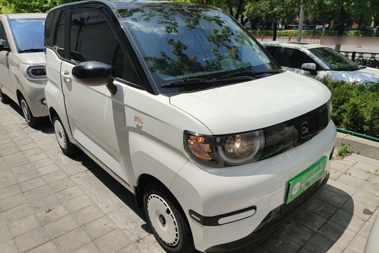 Used Chery QQ Ice Cream 2025 205km Qi Energy Version Front Right 45 Deg