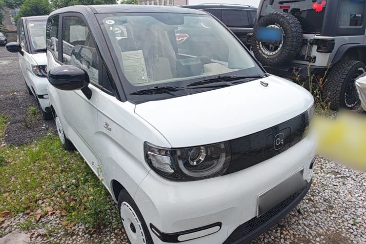 Used Chery QQ Ice Cream 2025 205km Qi Energy Version Front Right 45 Deg