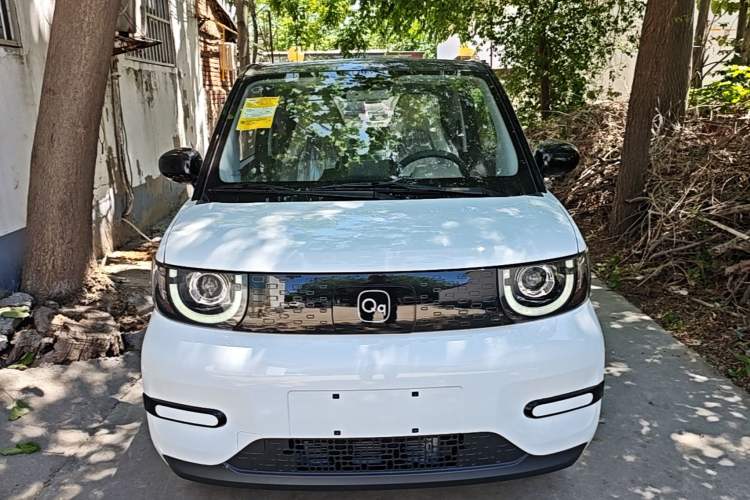 Used Chery QQ Ice Cream 2025 205km Qi Energy Version Front