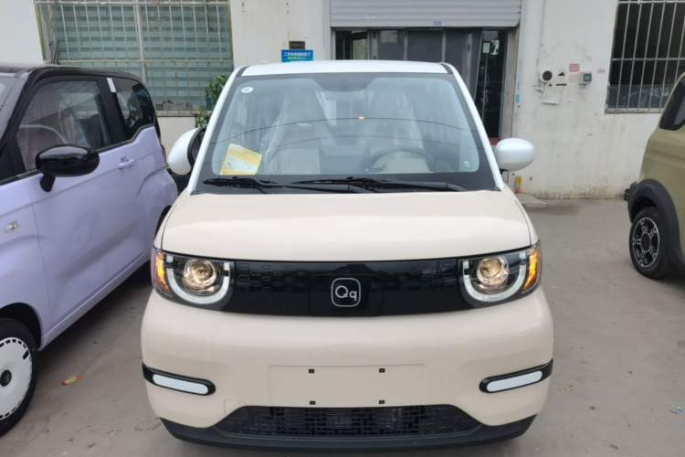 Used Chery QQ Ice Cream 2025 205km Qi Energy Version Front